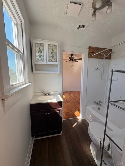 Tiny photo for 901 Lola AVE, Altavista, VA 24517 (MLS # 366728)