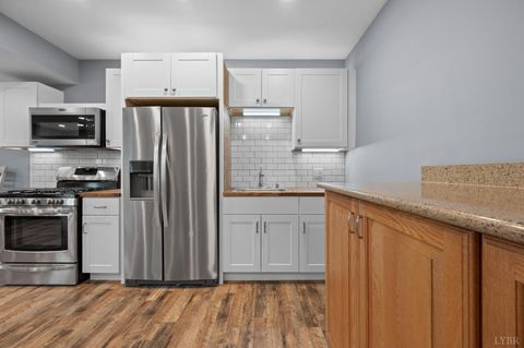 Tiny photo for 1420 West Crossing Drive, Forest, VA 24551 (MLS # 365679)