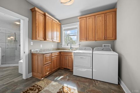 Tiny photo for 1420 West Crossing Drive, Forest, VA 24551 (MLS # 365679)