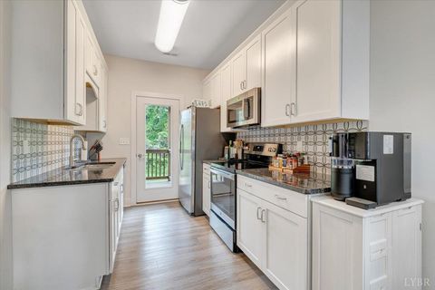 Tiny photo for 3041 Fulton Street, Lynchburg, VA 24501 (MLS # 366438)