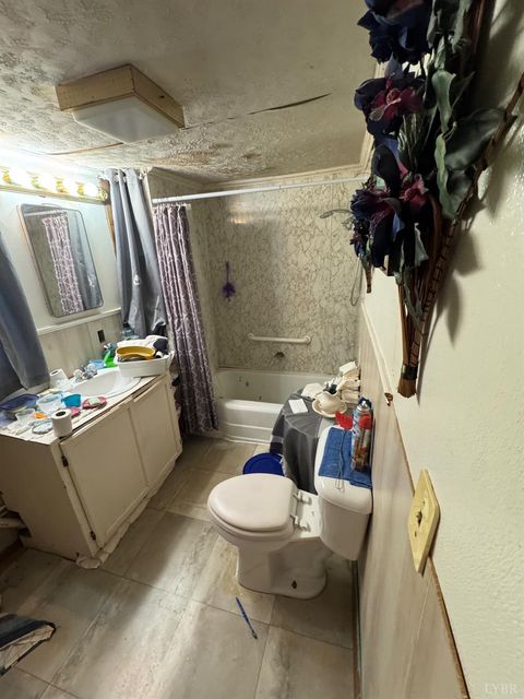 Tiny photo for 138 Carriage Lane, Concord, VA 24538 (MLS # 363742)