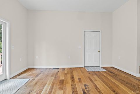 Tiny photo for 235 Hundley Lane, Madison Heights, VA 24572 (MLS # 362067)