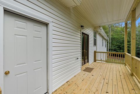 Tiny photo for 235 Hundley Lane, Madison Heights, VA 24572 (MLS # 362067)