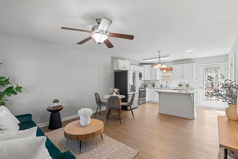 Tiny photo for 4928 Windsor Avenue, Lynchburg, VA 24502 (MLS # 365043)