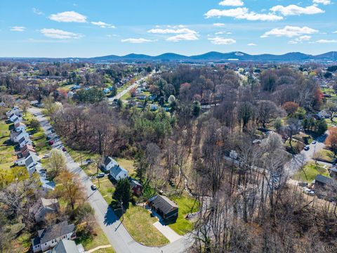 Tiny photo for 4928 Windsor Avenue, Lynchburg, VA 24502 (MLS # 365043)