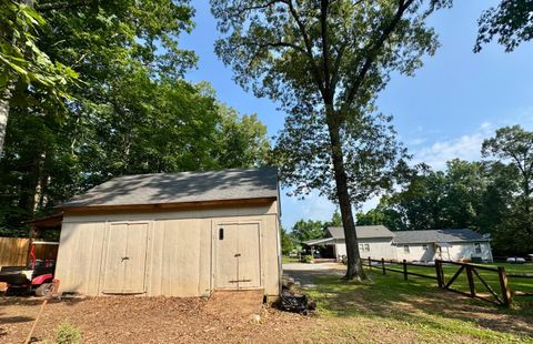 Tiny photo for 290 Green Acres Drive, Evington, VA 24550 (MLS # 362296)