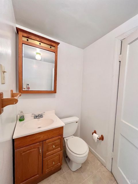 Tiny photo for 701 Orchard St St, Lynchburg, VA 24501 (MLS # 363140)