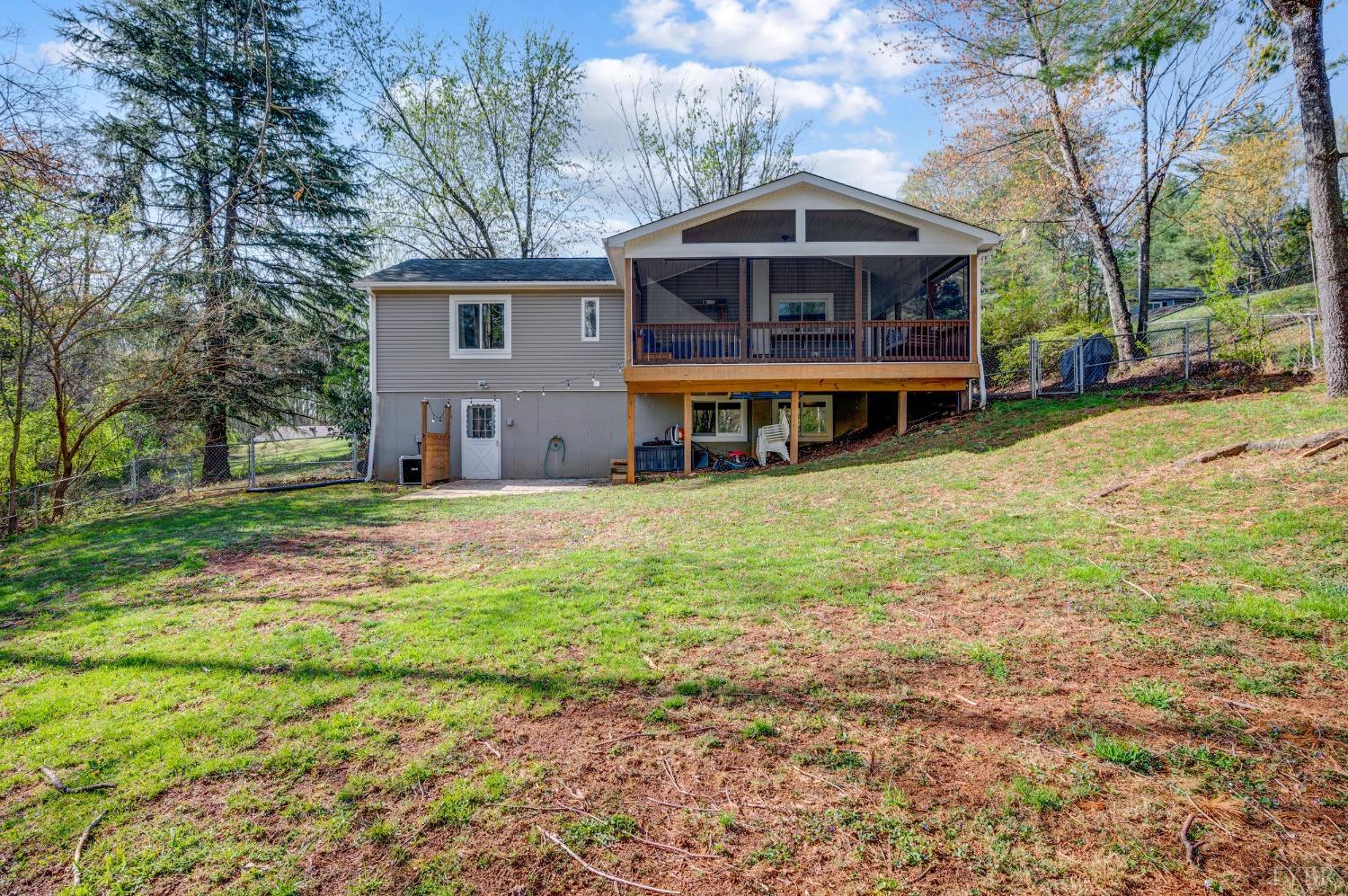 503 Sweeney Circle, Forest, Virginia image 43