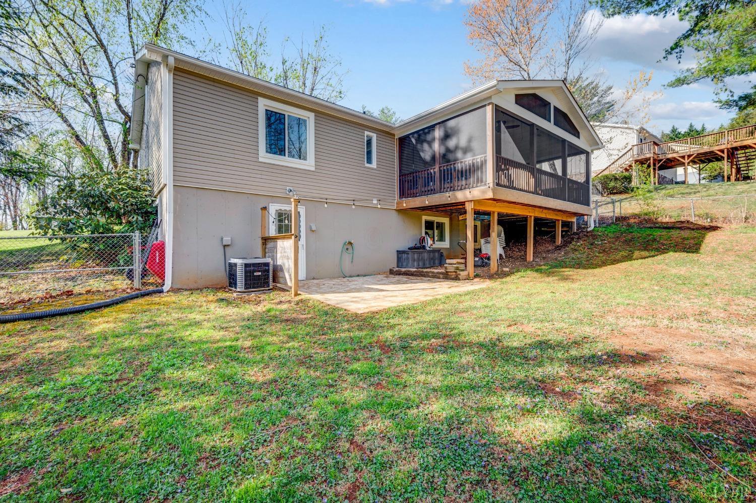 503 Sweeney Circle, Forest, Virginia image 44