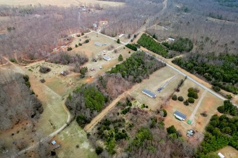 Tiny photo for 5 Spring Mill Rd., Concord, VA 24538 (MLS # 363785)