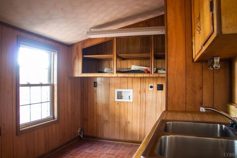 Tiny photo for 7941 Sugar Hill Road, Brookneal, VA 24528 (MLS # 362863)