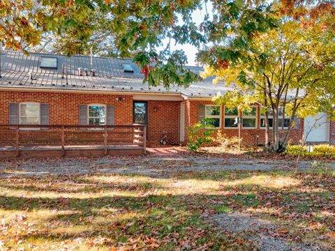 Tiny photo for 7941 Sugar Hill Road, Brookneal, VA 24528 (MLS # 362863)