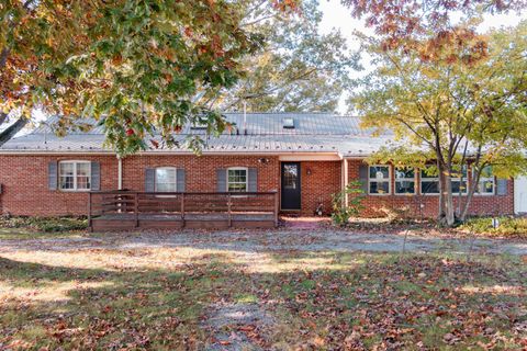 Tiny photo for 7941 Sugar Hill Road, Brookneal, VA 24528 (MLS # 362863)