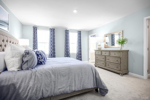 Tiny photo for 34 Crossing Court, Bedford, VA 24523 (MLS # 364303)