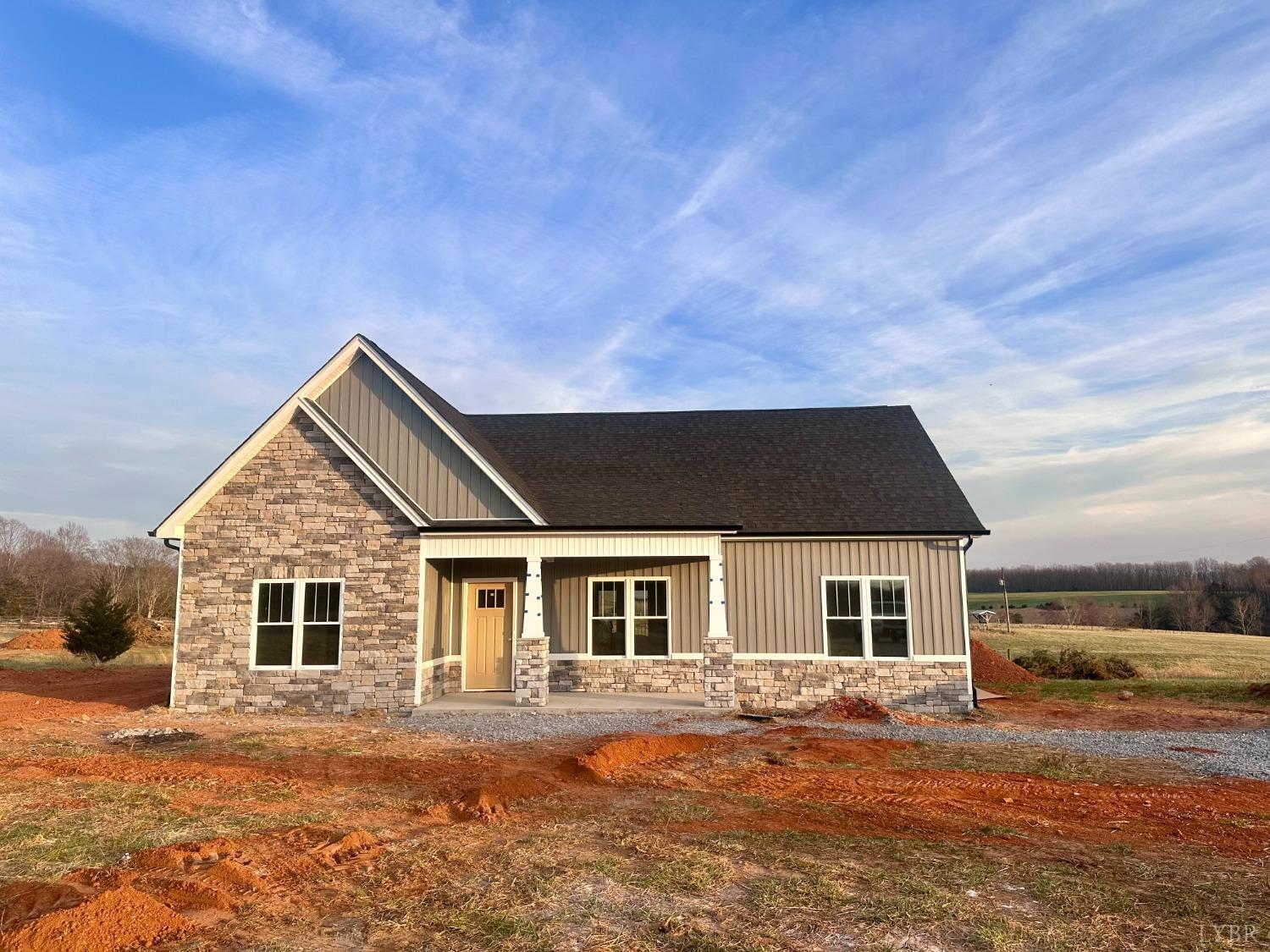 1 Smith Mountain Lake Parkway, Huddleston, Virginia image 1