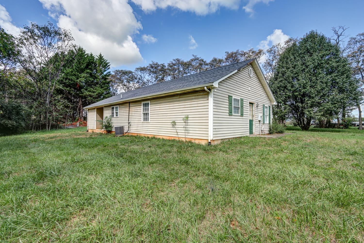 1054 Colony Heights Rd, Goode, Virginia image 33