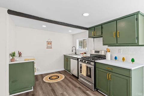 Tiny photo for 2961 Triangle Place, Lynchburg, VA 24501 (MLS # 364423)