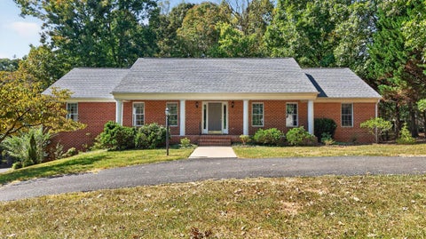 Homes For Sale - 1059 Cuddington Lane<br/> Forest, VA 24551