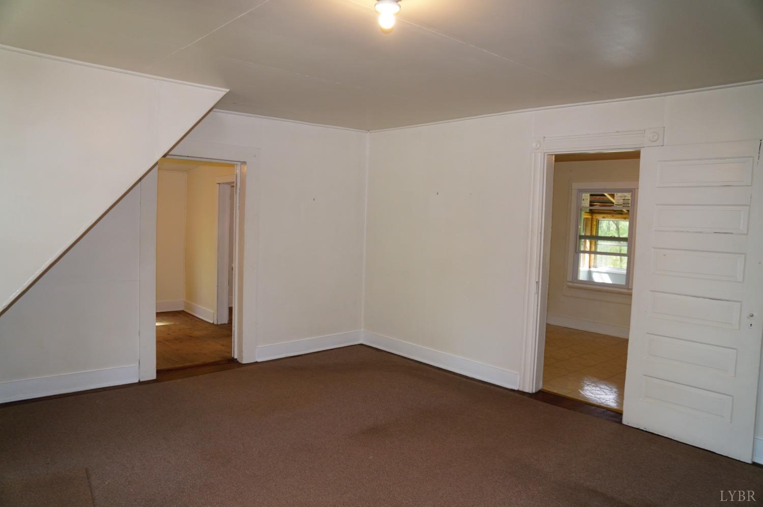 116 Reke Owen Street, Brookneal, Virginia image 4