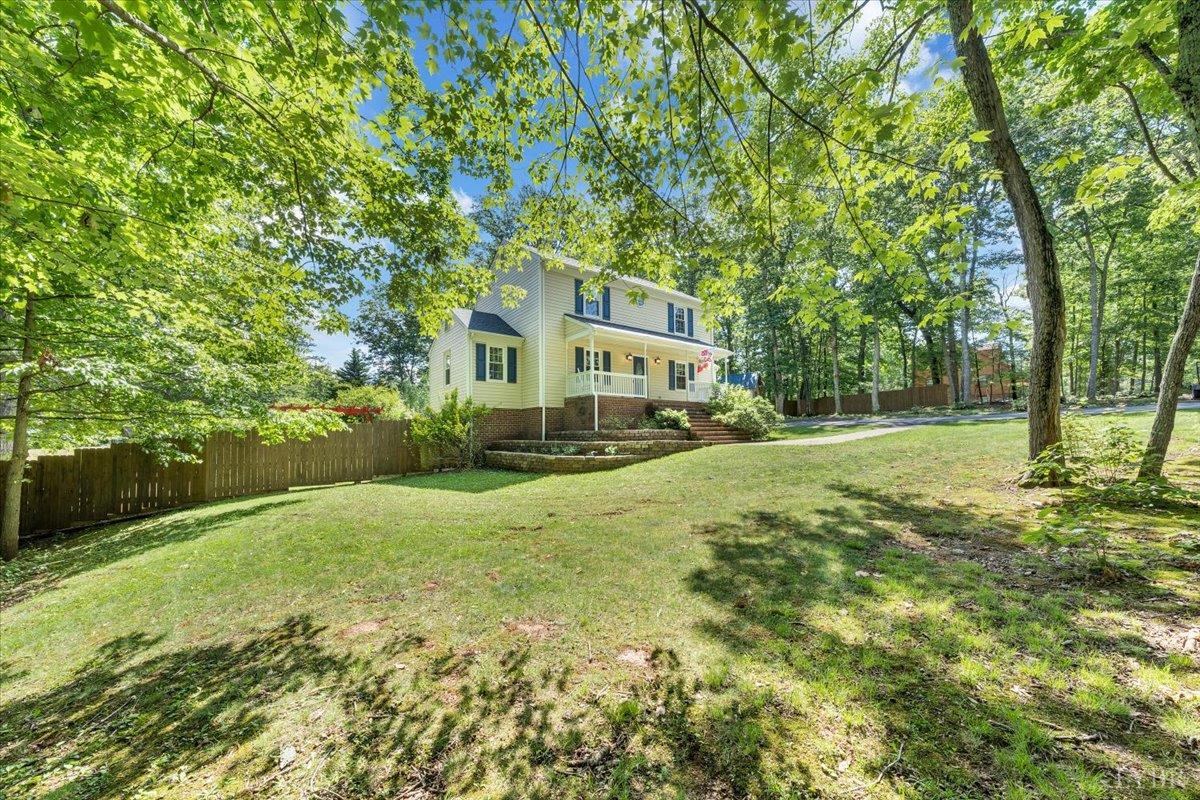 Madison Heights, Virginia 24572, United States, 3 Bedrooms Bedrooms, ,3 BathroomsBathrooms,Residential,Pending,143101