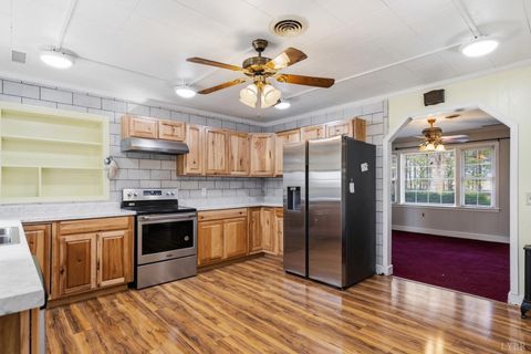 Tiny photo for 63 Morris Church Road, Brookneal, VA 24528 (MLS # 364883)