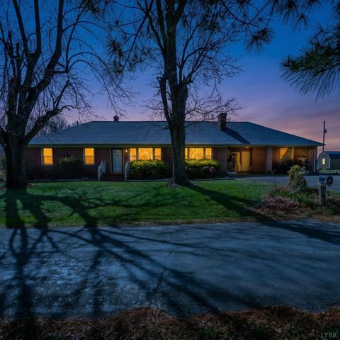 Tiny photo for 63 Morris Church Road, Brookneal, VA 24528 (MLS # 364883)