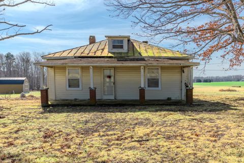 Tiny photo for 63 Morris Church Road, Brookneal, VA 24528 (MLS # 364883)