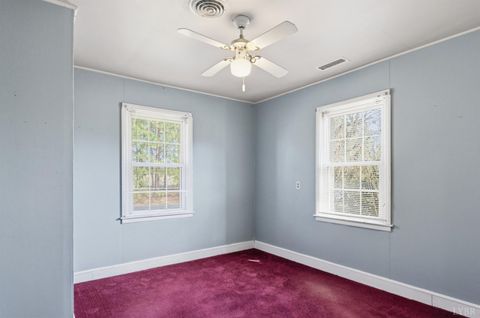 Tiny photo for 63 Morris Church Road, Brookneal, VA 24528 (MLS # 364883)