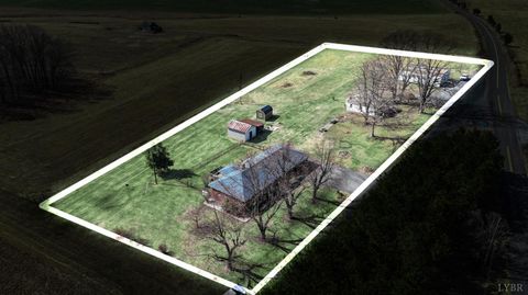 Tiny photo for 63 Morris Church Road, Brookneal, VA 24528 (MLS # 364883)