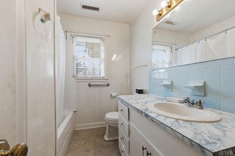 Tiny photo for 63 Morris Church Road, Brookneal, VA 24528 (MLS # 364883)