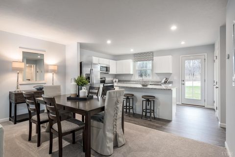 Tiny photo for 25 Crossing Court, Bedford, VA 24523 (MLS # 366501)