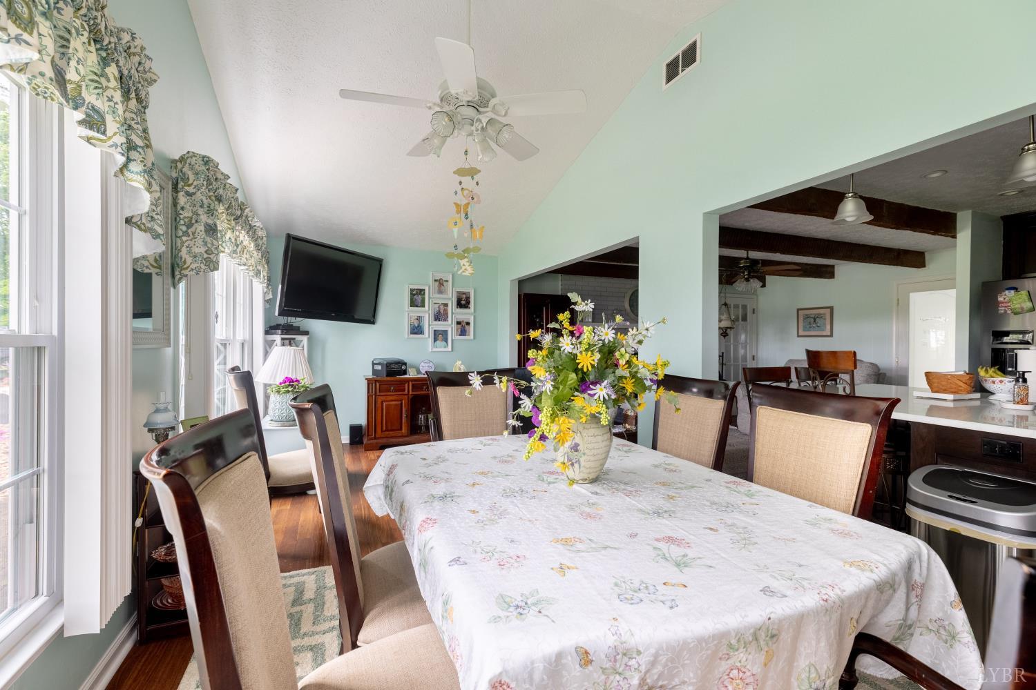 1035 Rolling Hill Drive, Forest, Virginia image 6