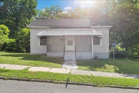 Tiny photo for 53 Fairfield Avenue, Danville, VA 24541 (MLS # 363847)