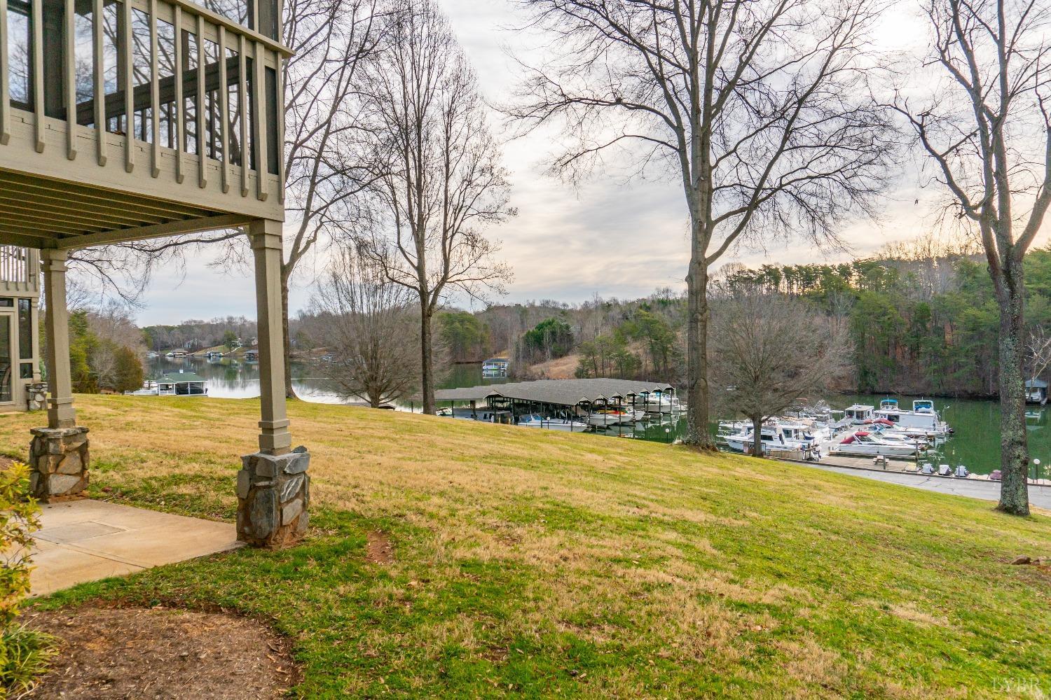 289 Shoreline Marina Circle #110, Moneta, Virginia image 15