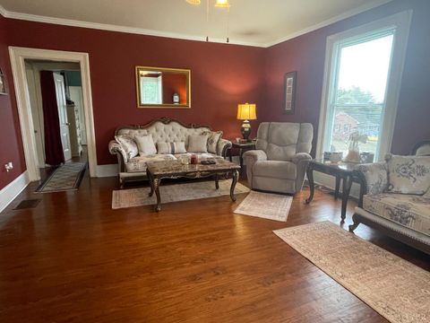 Tiny photo for 721 Grove Street, Bedford, VA 24523 (MLS # 362206)