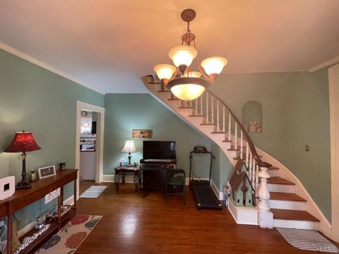 Tiny photo for 721 Grove Street, Bedford, VA 24523 (MLS # 362206)
