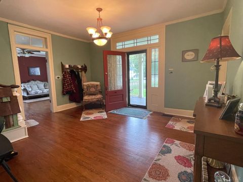 Tiny photo for 721 Grove Street, Bedford, VA 24523 (MLS # 362206)