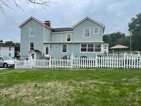 Tiny photo for 721 Grove Street, Bedford, VA 24523 (MLS # 362206)