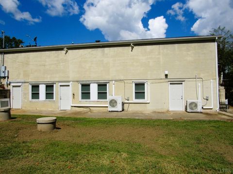 Photo of 2416 Piedmont Road, Gladstone, VA 24553 (MLS # 361710)
