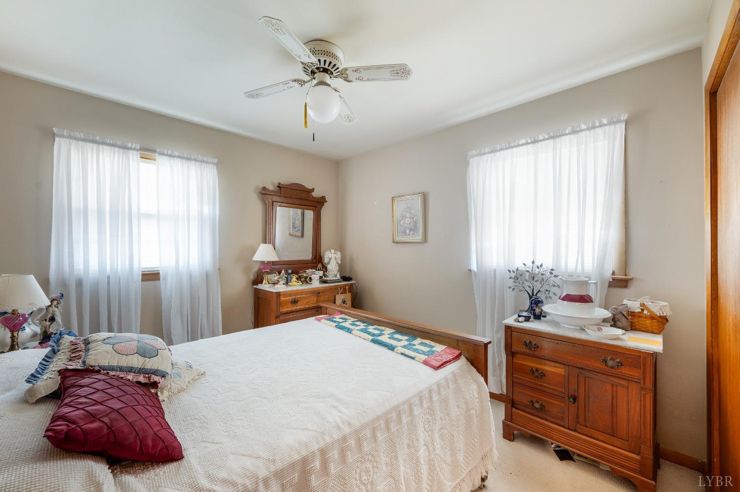 5906 Edgewood Drive, Lynchburg, Virginia image 20