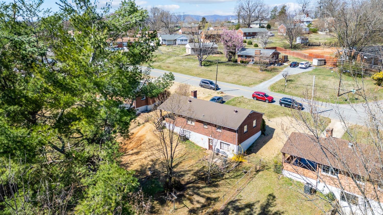 5906 Edgewood Drive, Lynchburg, Virginia image 8