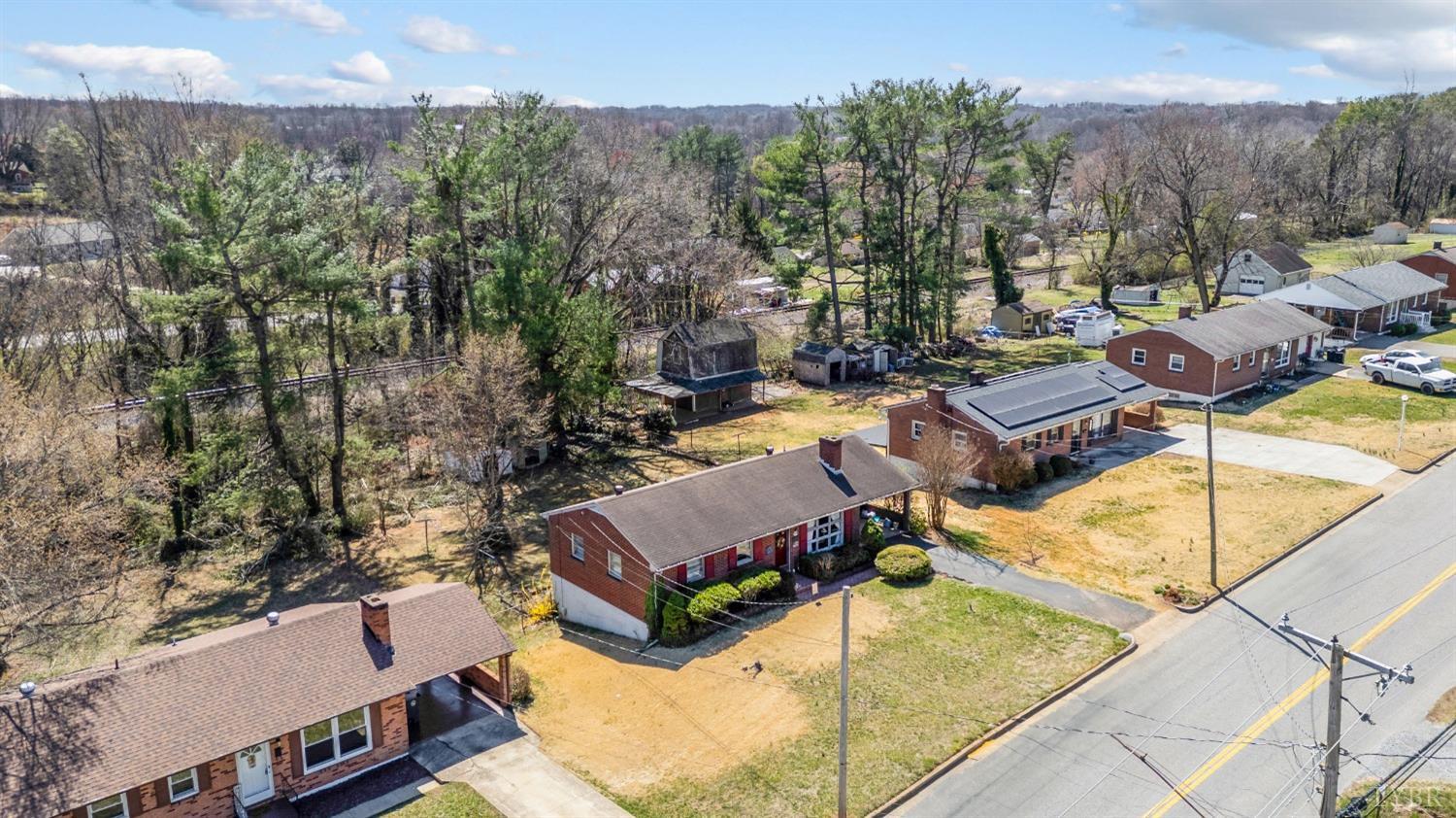 5906 Edgewood Drive, Lynchburg, Virginia image 7