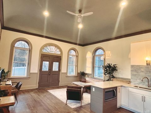 Tiny photo for 122 Brooks Street, Monroe, VA 24574 (MLS # 365374)