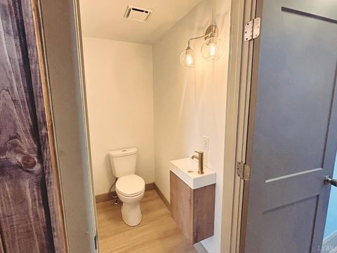 Tiny photo for 122 Brooks Street, Monroe, VA 24574 (MLS # 365374)