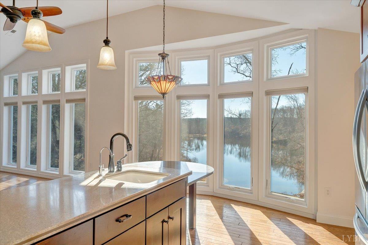 Farmville, Virginia 23901, United States, 3 Bedrooms Bedrooms, ,3 BathroomsBathrooms,Residential,Active,256850