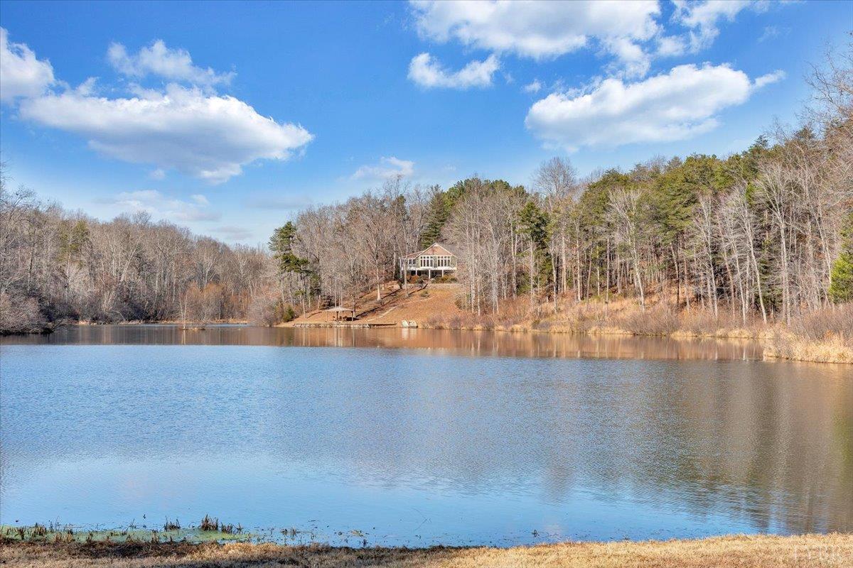 Farmville, Virginia 23901, United States, 3 Bedrooms Bedrooms, ,3 BathroomsBathrooms,Residential,Active,256850