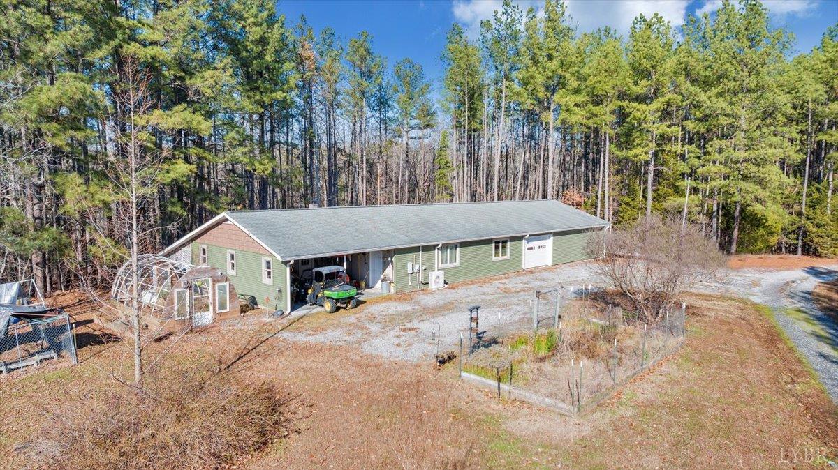 Farmville, Virginia 23901, United States, 3 Bedrooms Bedrooms, ,3 BathroomsBathrooms,Residential,Active,256850