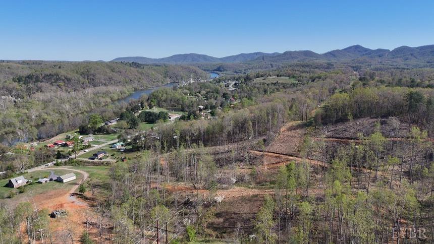 11798 Lee Jackson Highway, Big Island, Virginia image 3