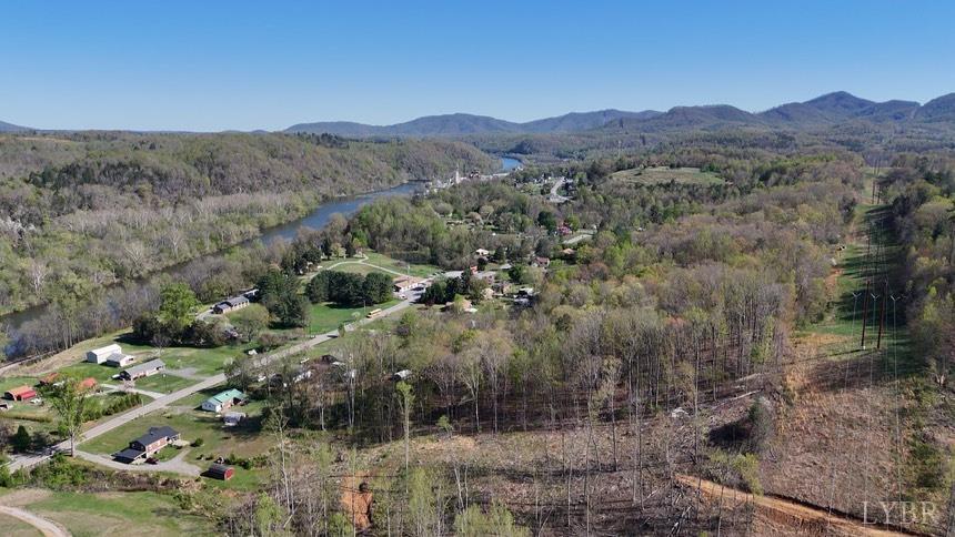 11798 Lee Jackson Highway, Big Island, Virginia image 2