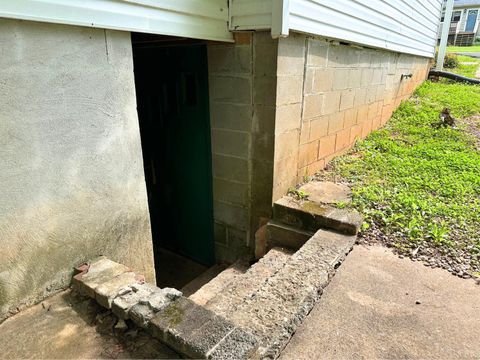 Tiny photo for 912 Mercury Street St, Lynchburg, VA 24502 (MLS # 366690)